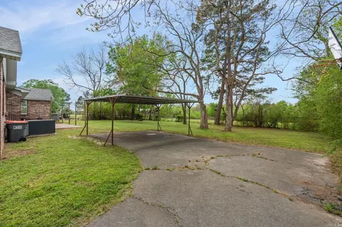Exterior - 703 S Franklin St, Lavaca, AR 72941 photo 3 of 8