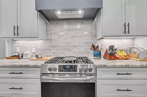 Kitchen - 631 Zoa Way, Mabelvale, AR 72103 photo 3 of 3