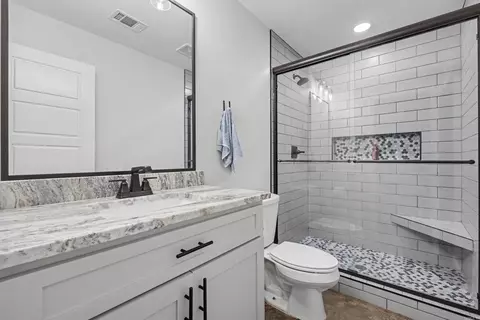 Bath - 631 Zoa Way, Mabelvale, AR 72103 photo 1 of 6