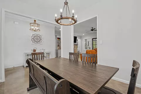 Dining - 631 Zoa Way, Mabelvale, AR 72103 photo 2 of 4