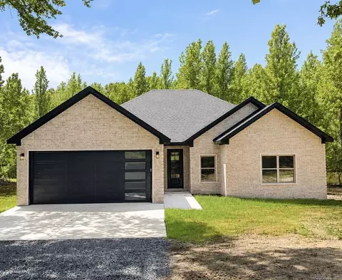 1209 E Carmichael Rd, Cabot, AR 72023