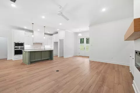Living - 5 Talon Ln, Edgemont, AR 72044 photo 3 of 5