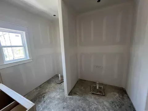 Bath - 5 Talon Ln, Edgemont, AR 72044 photo 1 of 4