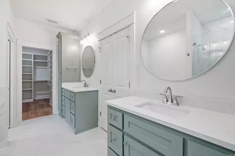 Bath - 5 Talon Ln, Edgemont, AR 72044 photo 3 of 5
