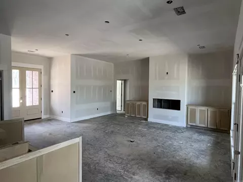 Living - 5 Talon Ln, Edgemont, AR 72044 photo 2 of 3