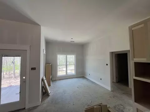 Living - 5 Talon Ln, Edgemont, AR 72044 photo 3 of 3