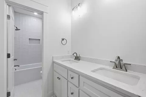 Bath - 5 Talon Ln, Edgemont, AR 72044 photo 5 of 5