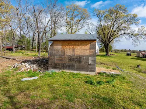 60 Caney Crk, Batesville, AR 72501
