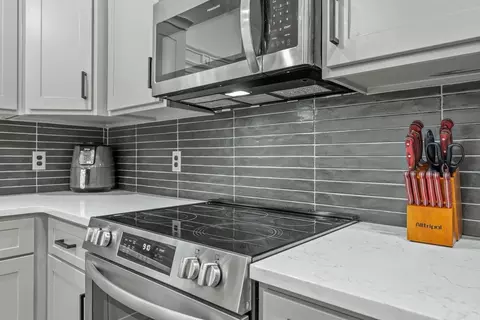 Kitchen - 36 Sky Eagle Dr, Greenbrier, AR 72058 photo 4 of 5