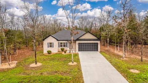 Exterior - 36 Sky Eagle Dr, Greenbrier, AR 72058 photo 2 of 12