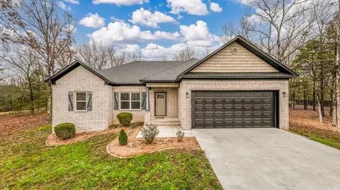 Exterior - 36 Sky Eagle Dr, Greenbrier, AR 72058 photo 3 of 12