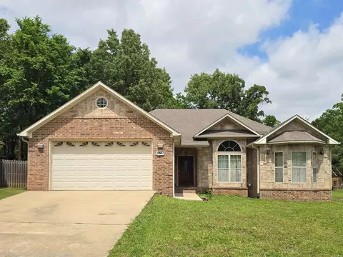 1920 Alex Dr, Jonesboro, AR 72401