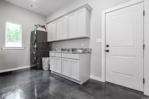 Other - 801 N Main St, Benton, AR 72015 photo 8 of 13