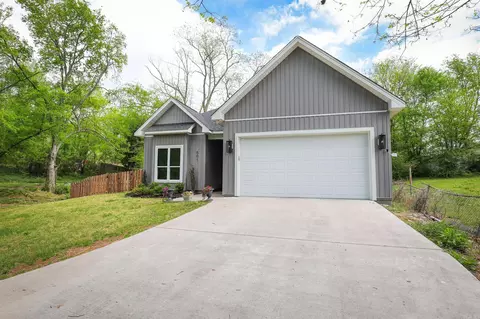 Exterior - 801 N Main St, Benton, AR 72015 photo 7 of 10