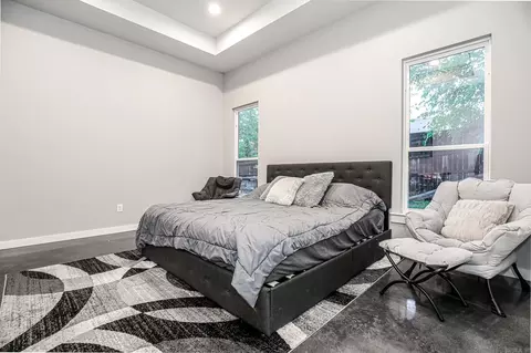 Bedroom - 801 N Main St, Benton, AR 72015 photo 3 of 8