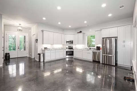 Kitchen - 801 N Main St, Benton, AR 72015 photo 1 of 4