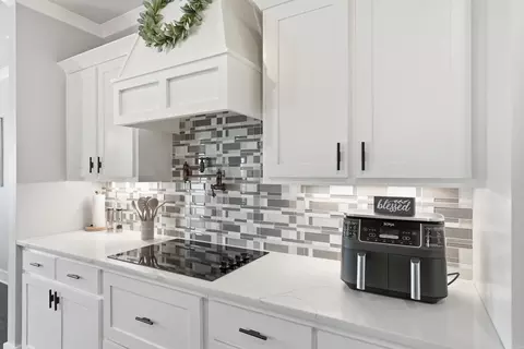 Kitchen - 34 Andy Cv, Cabot, AR 72023 photo 4 of 8
