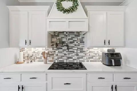Kitchen - 34 Andy Cv, Cabot, AR 72023 photo 5 of 8