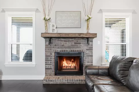 Living - 34 Andy Cv, Cabot, AR 72023 photo 4 of 5