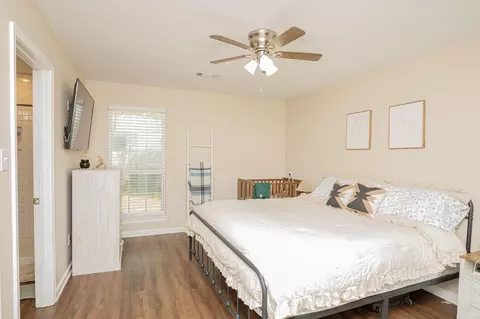 Bedroom - 1024 River St, Benton, AR 72015 photo 1 of 6
