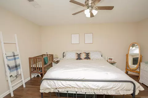 Bedroom - 1024 River St, Benton, AR 72015 photo 2 of 6