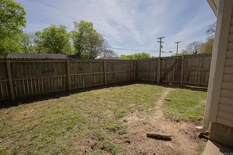 Exterior - 1024 River St, Benton, AR 72015 photo 5 of 5