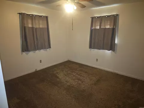 Bedroom - 1700 W 31st Ave, Pine Bluff, AR 71603 photo 2 of 3