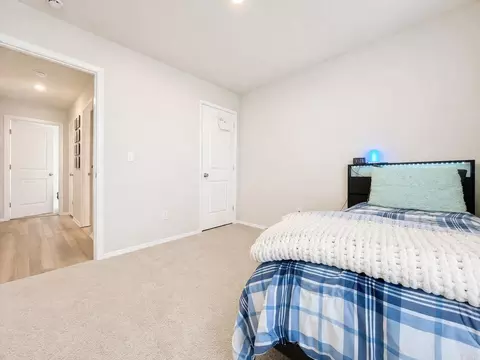 Bedroom - 29 Fallen Oak Dr, Conway, AR 72032 photo 4 of 8