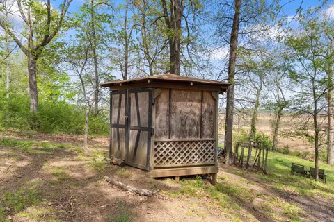 Exterior - 7 Bream Nest Rd, Conway, AR 72032 photo 7 of 11