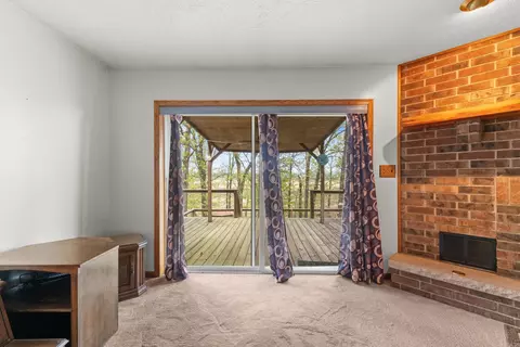 Living - 7 Bream Nest Rd, Conway, AR 72032 photo 5 of 6