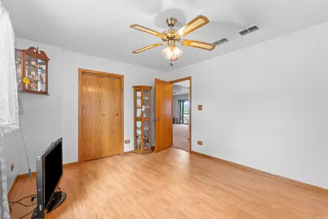 Bedroom - 7 Bream Nest Rd, Conway, AR 72032 photo 2 of 6