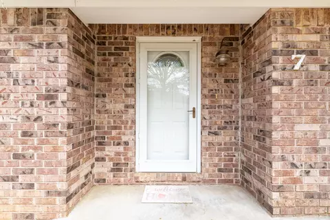 Entry Way - 7 Bream Nest Rd, Conway, AR 72032 photo 1 of 2