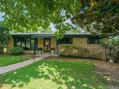104 Oakcrest St, Hot Springs, AR 71901