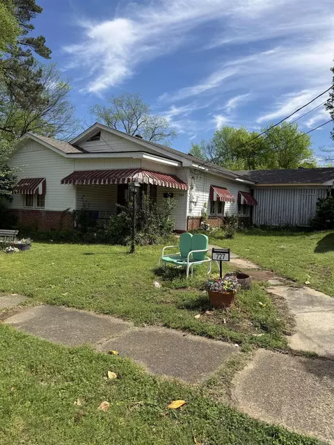 Exterior - 727 N Main St, Benton, AR 72015 photo 3 of 14