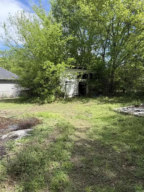 Exterior - 727 N Main St, Benton, AR 72015 photo 14 of 14