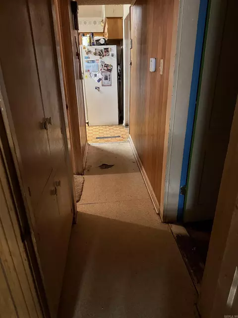 Entry Way - 727 N Main St, Benton, AR 72015 photo 1 of 3