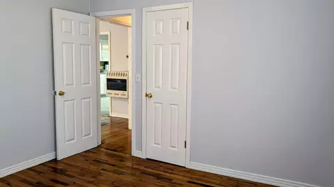 Bedroom - 32 E Main St, Ash Flat, AR 72513 photo 3 of 7