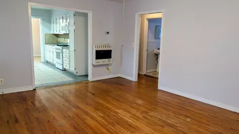 Living - 32 E Main St, Ash Flat, AR 72513 photo 1 of 3