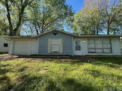 12 Parkridge Dr, Sherwood, AR 72120