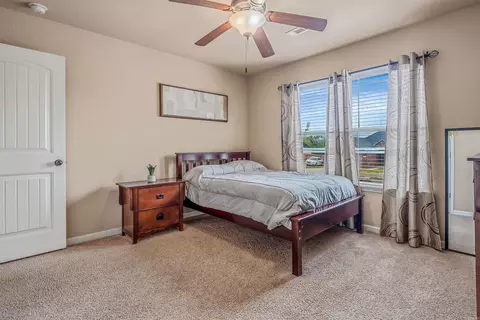 Bedroom - 2710 Plateau Dr, Conway, AR 72032 photo 9 of 13