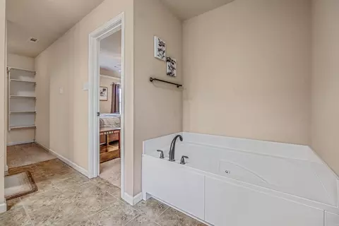 Entry Way - 2710 Plateau Dr, Conway, AR 72032 photo 1 of 1