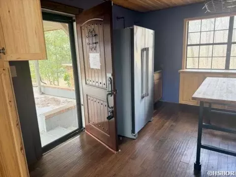Entry Way - 58 Hummingbird Ln, Mount Ida, AR 71957 photo 4 of 5