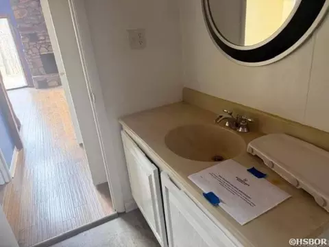 Bath - 58 Hummingbird Ln, Mount Ida, AR 71957 photo 2 of 4