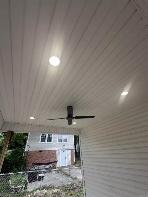 Exterior - 196 Pearson St, Benton, AR 72015 photo 3 of 4