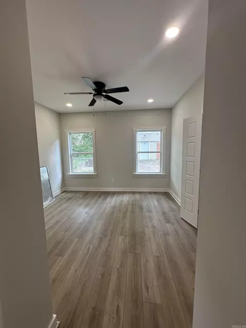 Bedroom - 196 Pearson St, Benton, AR 72015 photo 2 of 2