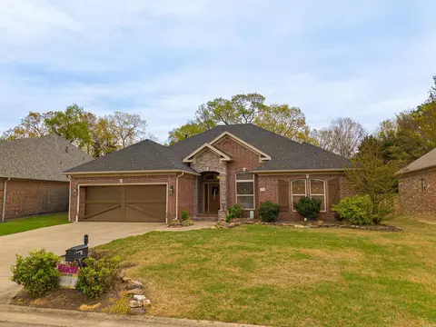 1330 Byron Dr, Conway, AR 72034