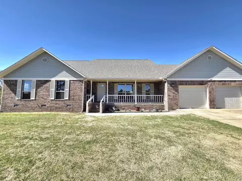 587 Tournament Dr, Mountain View, AR 72560