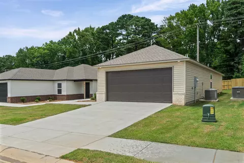 Other - 1016 Raven Walk Dr, Benton, AR 72015 photo 1 of 8