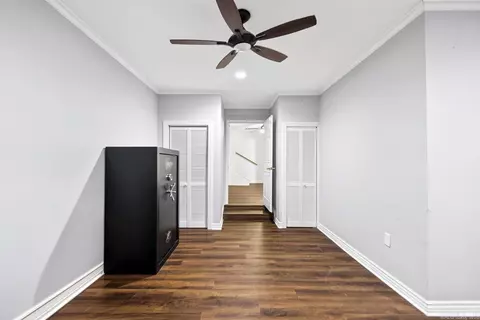 Entry Way - 16 Pinecrest, Conway, AR 72032 photo 2 of 2