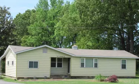 9329 Arrington Rd, Jacksonville, AR 72076
